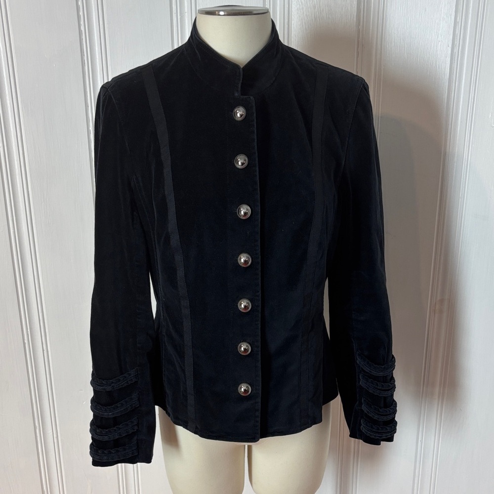 Elegant Black Velvet Women's Jacket